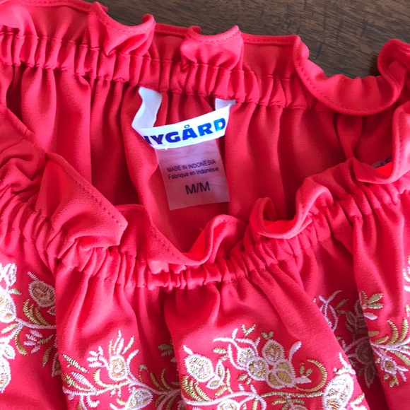 Peter Nygard shoulder-less embroidered blouse top - Picture 7 of 7